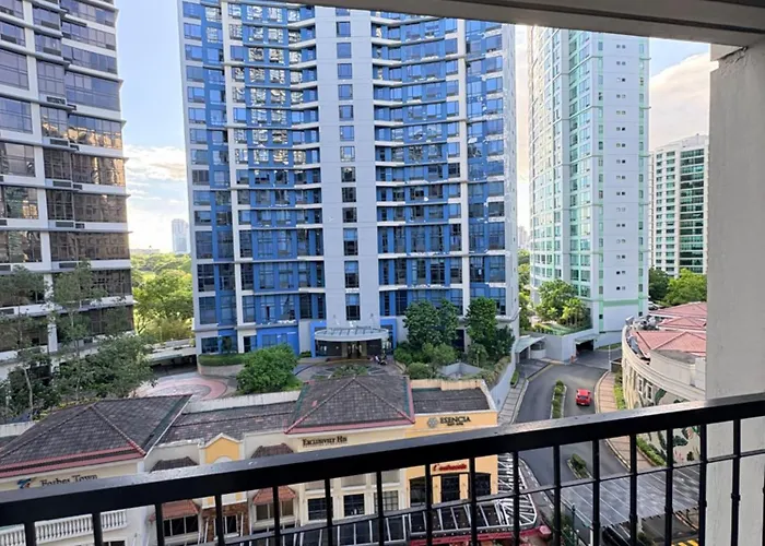 Premium 2 Bedroom With Balcony In The Heart Of Bgc * Manila